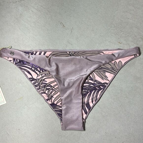 Maaji reversible swim bottom NWT - Picture 1 of 4